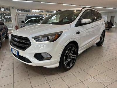 usata Ford Kuga 2.0 TDCI 150 CV S&S 4WD ST-Line