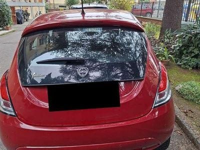 Usata Lancia Ypsilon Platinum 69 CV (50 kW) 2016 Utilitaria