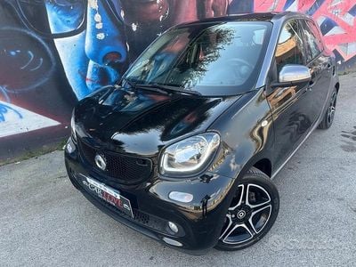 Usata Smart ForFour Passion 90 CV (66 kW) 2018 Nero Utilitaria