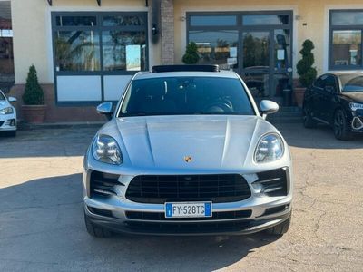 usata Porsche Macan 2.0 benzina tetto apribile