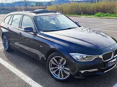 Usata BMW 320 Luxury Line 184 CV (135 kW) 2015 Station wagon