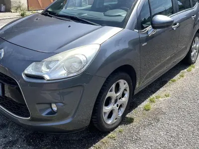 Usata Citroën C3 73 CV (53 kW) 2011 Grigio Berlina