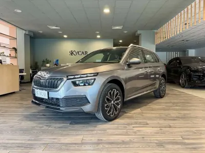 Usata Skoda Kamiq Style 150 CV (110 kW) 2023 Grigio SUV