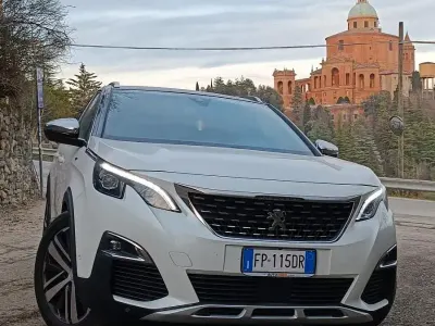 Usata Peugeot 3008 GT 177 CV (130 kW) 2018 Bianco SUV