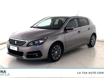 Usata Peugeot 308 Active 130 CV (95 kW) 2021 Grigio chiaro Berlina