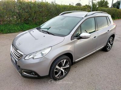 Usata Peugeot 2008 99 CV (72 kW) 2016 Argento SUV