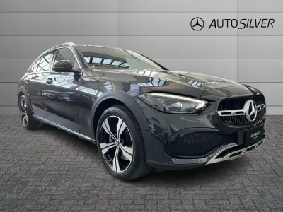 Usata Mercedes C220 Premium 200 CV (147 kW) 2024 Grigio scuro / metallizzato Station wagon