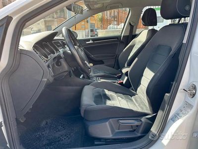 Usata VW Golf VII Highline 110 CV (80 kW) 2016 Bianco Berlina