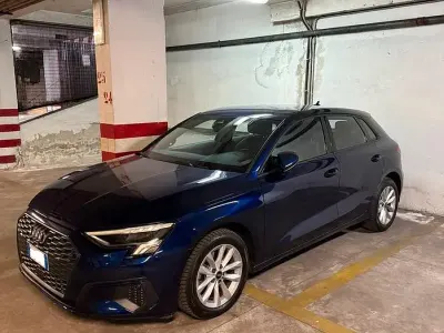 Usata Audi A3 Business 116 CV (85 kW) 2022 Blu Berlina