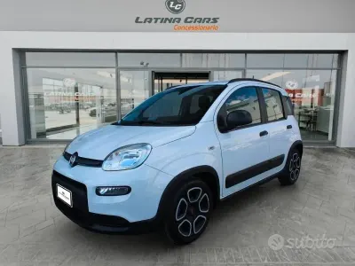 Usata Fiat Panda S 70 CV (51 kW) 2024 Bianco Utilitaria