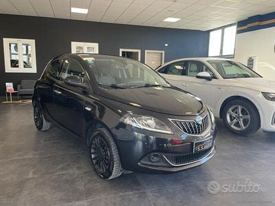 Usata Lancia Ypsilon S 69 CV (50 kW) 2022 Bianco Utilitaria