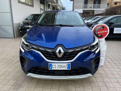 usata Renault Captur 1.5 blue dci Intens 115cv edc