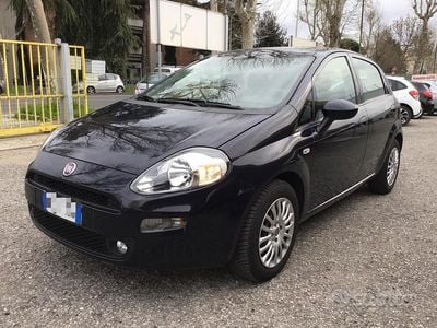 Usata Fiat Punto 69 CV (50 kW) 2016 Nero Berlina