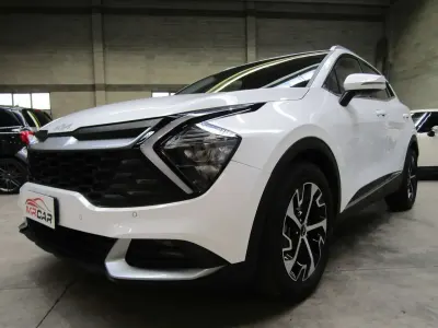 Usata Kia Sportage Style 150 CV (110 kW) 2022 Bianco SUV