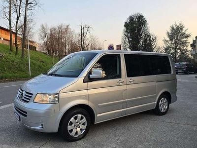 Usata VW T5 Highline 131 CV (96 kW) 2004 Furgone