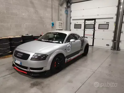 Usata Audi TT 179 CV (131 kW) 2000 Grigio Coupé