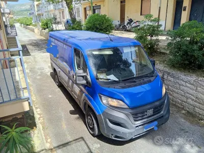 Usata Fiat Ducato 33 Easy 140 CV (102 kW) 2023 Bluazzurro Furgone