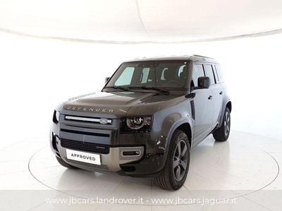 Usata Land Rover Defender SE Dynamic 249 CV (183 kW) 2023 Grigio scuro SUV