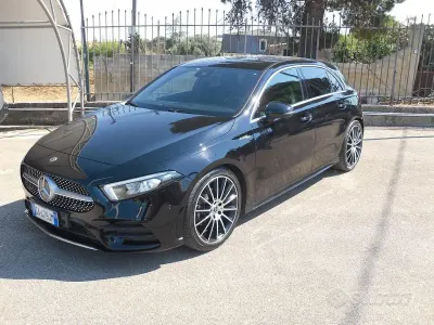Usata Mercedes A180 Premium 116 CV (85 kW) 2018 Nero Berlina