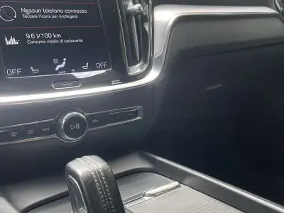Usata Volvo V60 Business Edition 197 CV (144 kW) 2021 Station wagon