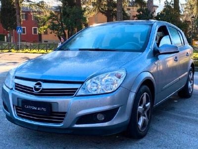 Usata Opel Astra 110 CV (80 kW) 2009 Argento Berlina