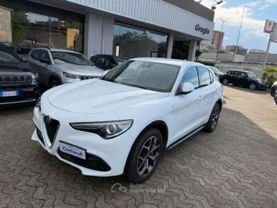 Usata Alfa Romeo Stelvio Ti 190 CV (139 kW) 2021 Bianco SUV