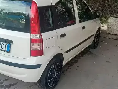 Usata Fiat Panda 69 CV (50 kW) 2012 Bianco Utilitaria