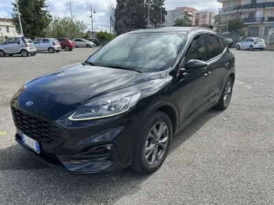 Usata Ford Kuga ST-Line X 152 CV (111 kW) 2022 SUV