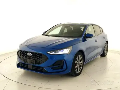 Usata Ford Focus ST-Line 125 CV (91 kW) 2022 Azzurra Berlina