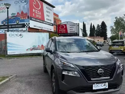 Usata Nissan X-Trail Tekna 158 CV (116 kW) 2023 Grigio SUV