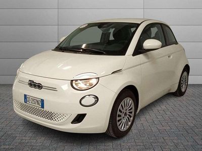 Usata Fiat 500e 42 kW (58 CV) 2021 Bianco Utilitaria