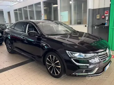 Usata Renault Talisman Initiale Paris 160 CV (117 kW) 2016 Viola Berlina