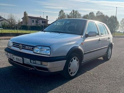 Begagnad VW Golf III Edition 116 HK (85 kW) 1994 Sedan