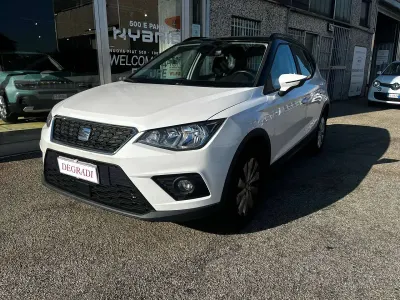 Usata Seat Arona Style 90 CV (66 kW) 2019 Bianco / tetto nero SUV