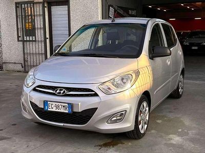 Usata Hyundai i10 69 CV (50 kW) 2011 Argento Utilitaria