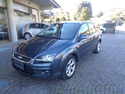 Usata Ford Focus 110 CV (80 kW) 2007 Grigio Station wagon