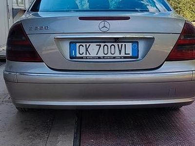 Usata Mercedes E220 95 CV (69 kW) 2004 Berlina