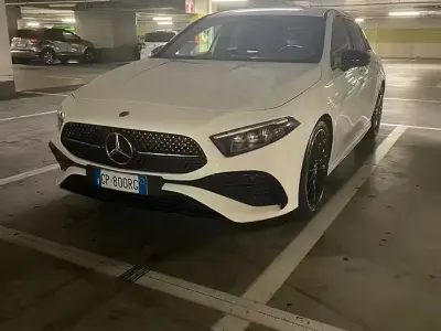 Usata Mercedes A180 Premium 116 CV (85 kW) 2023 Bianco Berlina
