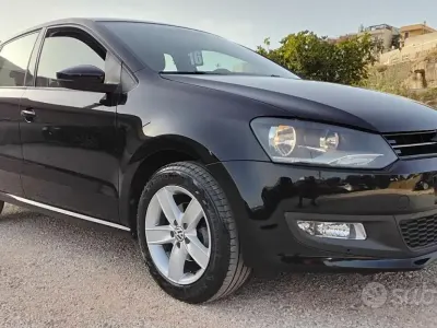 Usata VW Polo Comfortline 75 CV (55 kW) 2014 Nero Berlina