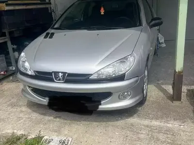 Usata Peugeot 206 68 CV (50 kW) 2008 Grigio Coupé