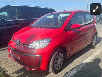 Usata VW up! move up! 68 CV (50 kW) 2018 Rosso Utilitaria