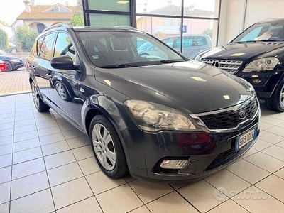 Usata Kia Ceed 125 CV (91 kW) 2012 Grigio Utilitaria