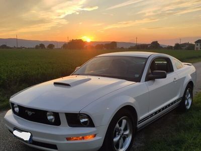 usata Ford Mustang 4.0 V6 KM ORIGINALI CERTIFICATI - PARI AL NUOVO!