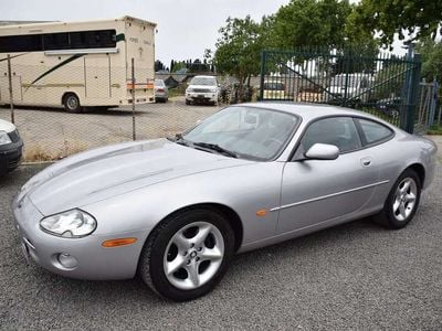 Jaguar XK8