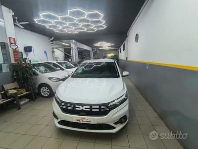 Usata Dacia Sandero Expression 66 CV (48 kW) 2024 Bianco Berlina