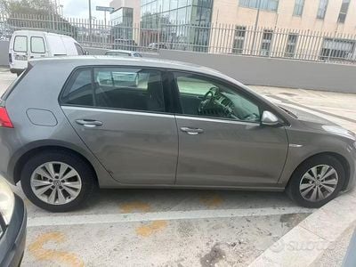 Usata VW Golf VII Trendline 110 CV (80 kW) 2016 Berlina