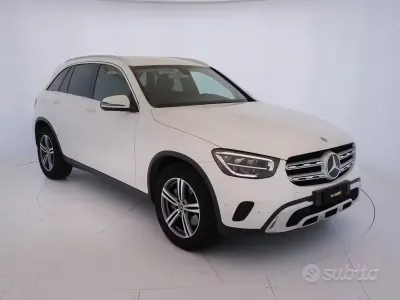 Usata Mercedes GLC220 Premium 194 CV (142 kW) 2019 Bianco SUV