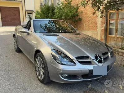 Usata Mercedes SLK200 163 CV (119 kW) 2004 Grigio Cabrio