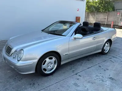 Usata Mercedes CLK200 Elegance 192 CV (141 kW) 2000 Argento Cabrio