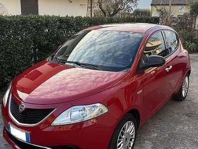 Usata Lancia Ypsilon 69 CV (50 kW) 2017 Utilitaria